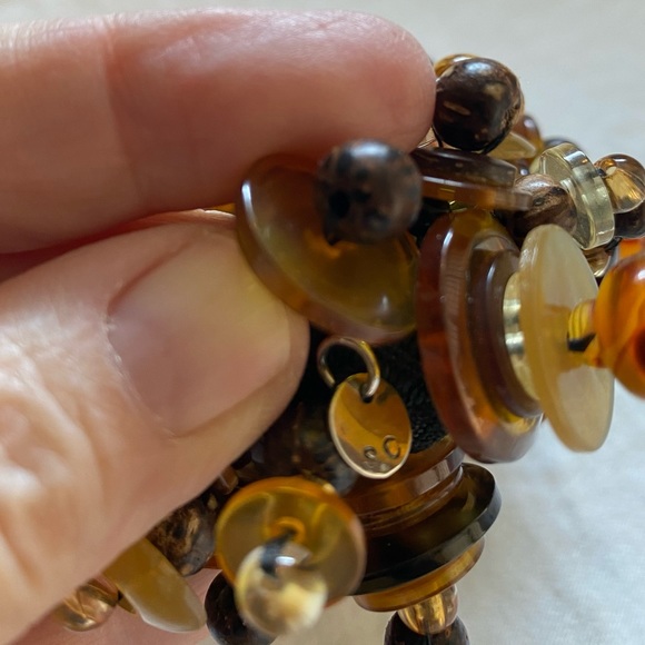 7 1/4" Button Bracelet - Picture 11 of 12